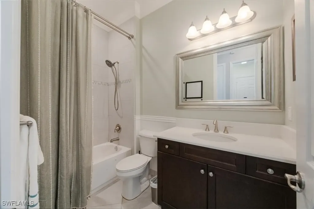13867 Luna Drive Naples FL 34109