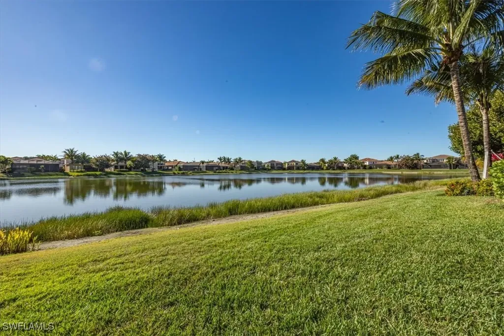 13867 Luna Drive Naples FL 34109