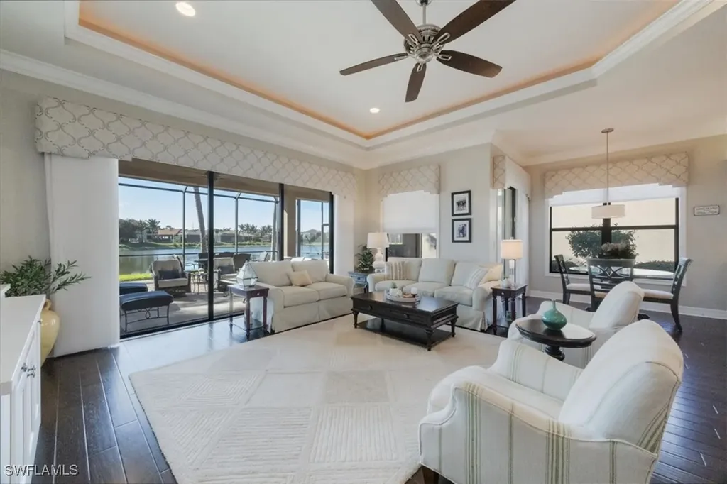 13867 Luna Drive Naples FL 34109