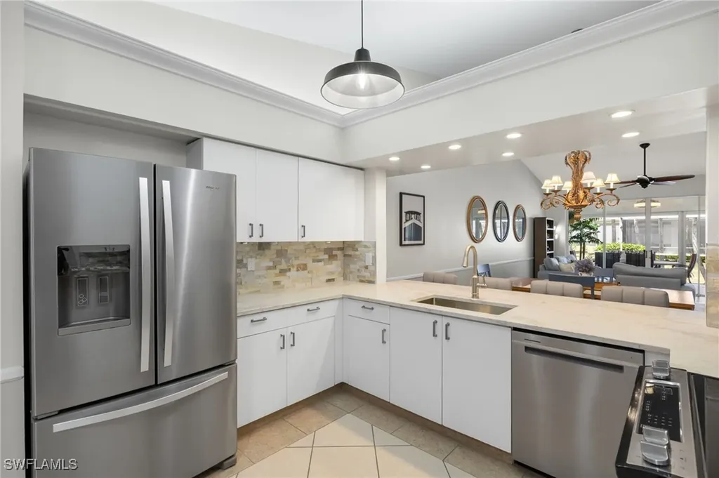 843 Marblehead Drive Naples FL 34104