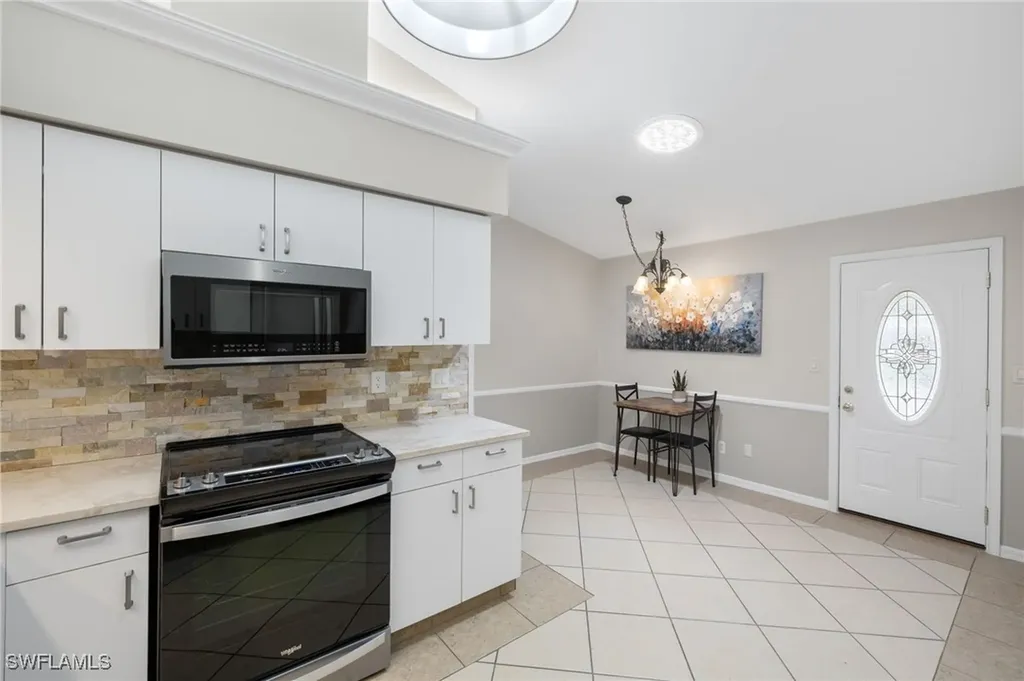 843 Marblehead Drive Naples FL 34104