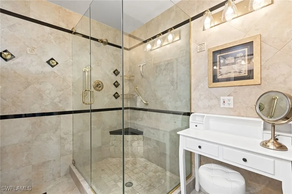 843 Marblehead Drive Naples FL 34104