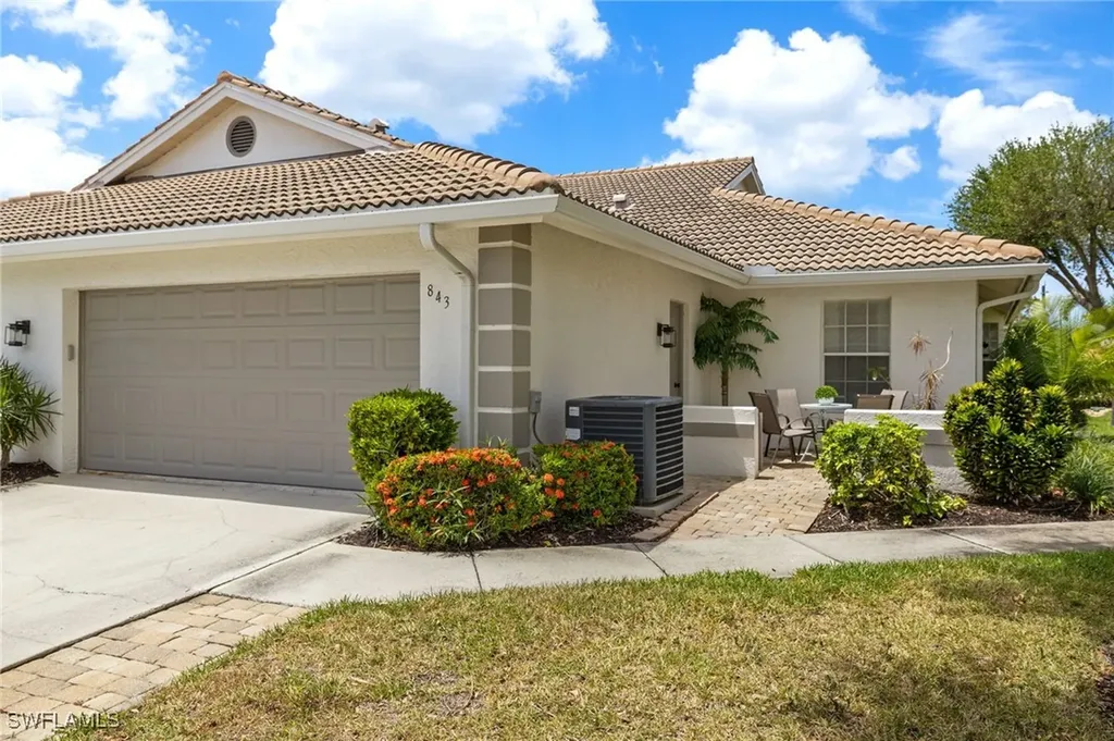 843 Marblehead Drive Naples FL 34104
