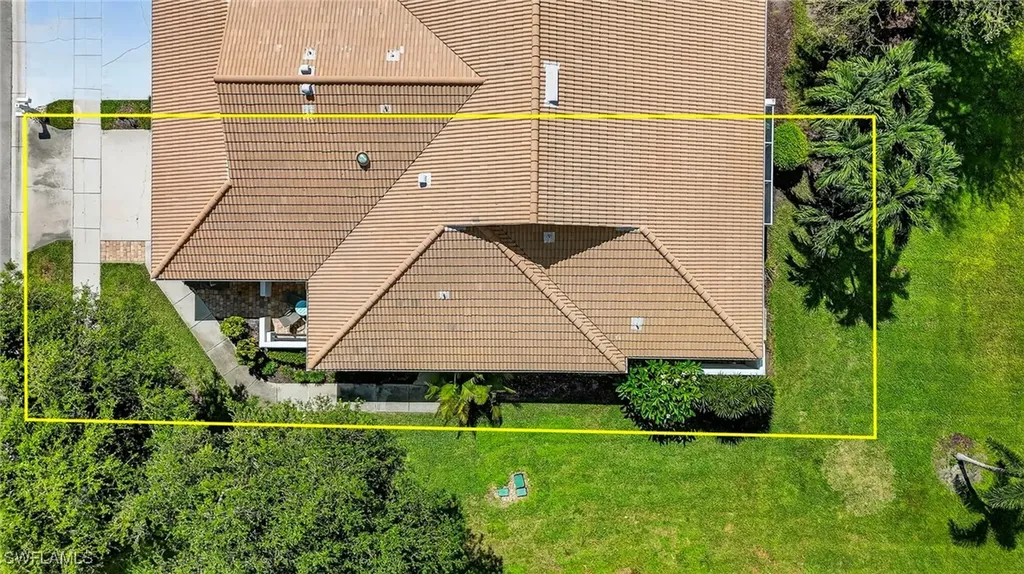 843 Marblehead Drive Naples FL 34104