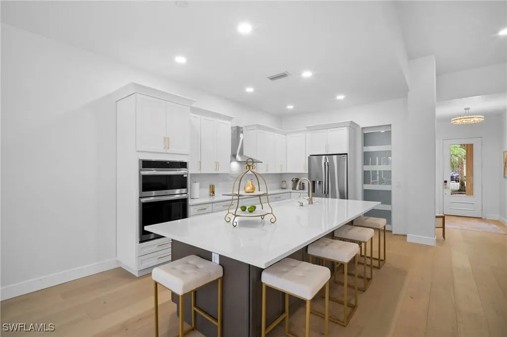2729 Island Pond Lane Naples FL 34119-7526