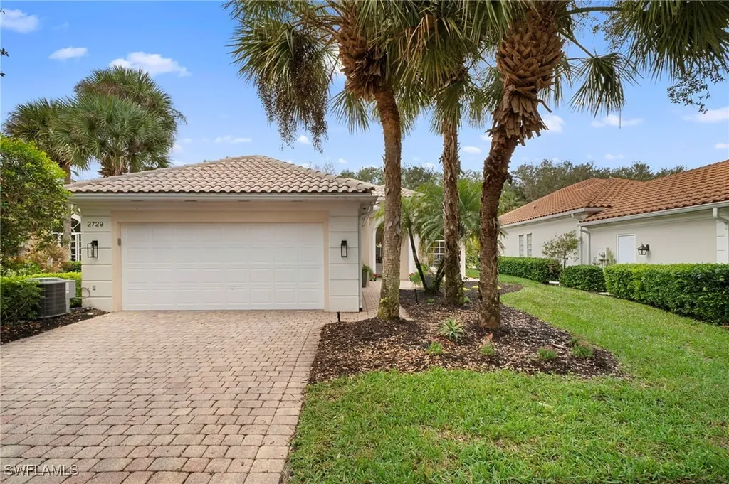 2729 Island Pond Lane Naples FL 34119-7526