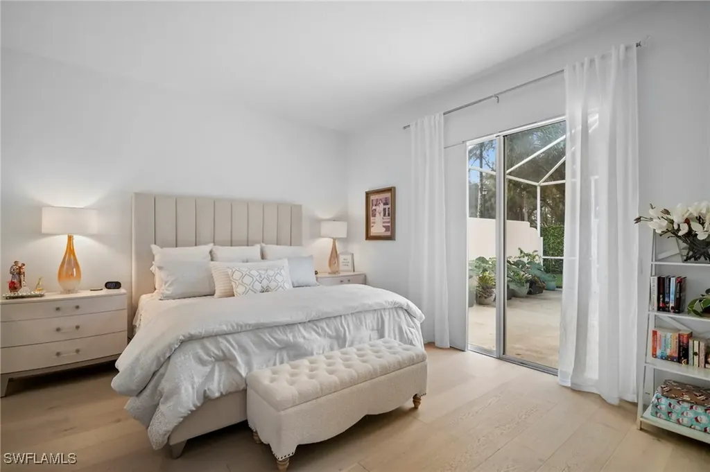 2729 Island Pond Lane Naples FL 34119-7526