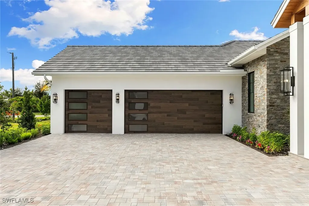 2309 Anthony Court Naples FL 34109
