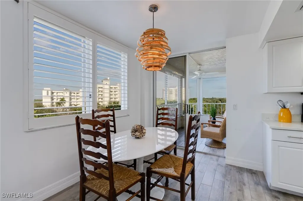 11118 Gulf Shore Drive Naples FL 34108