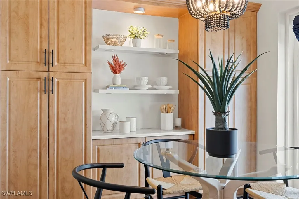 841 Tanbark Drive Naples FL 34108