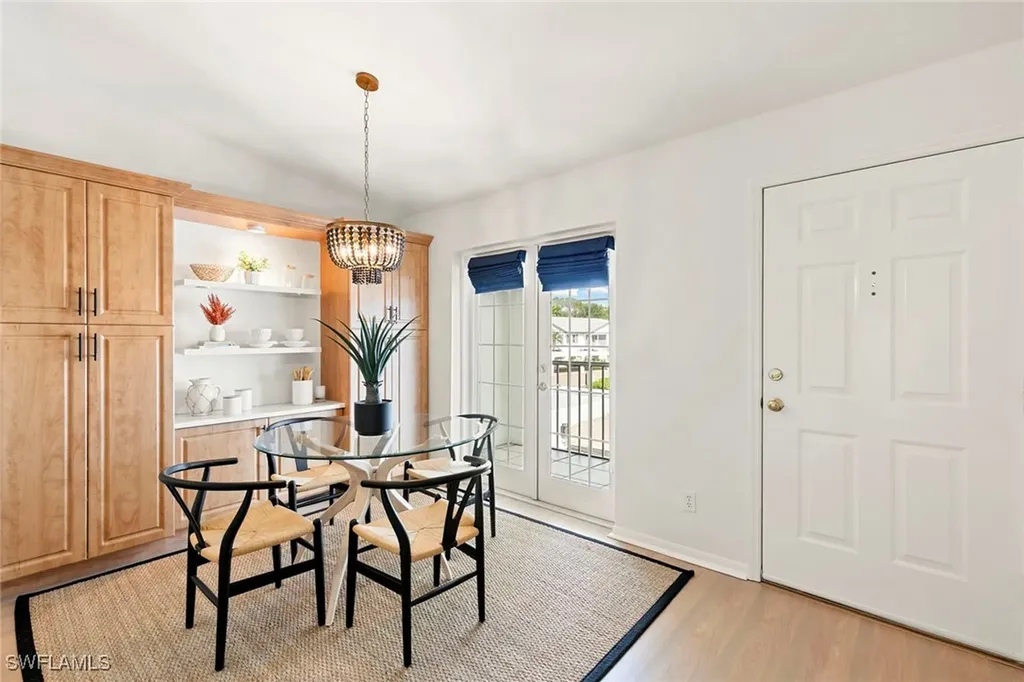 841 Tanbark Drive Naples FL 34108