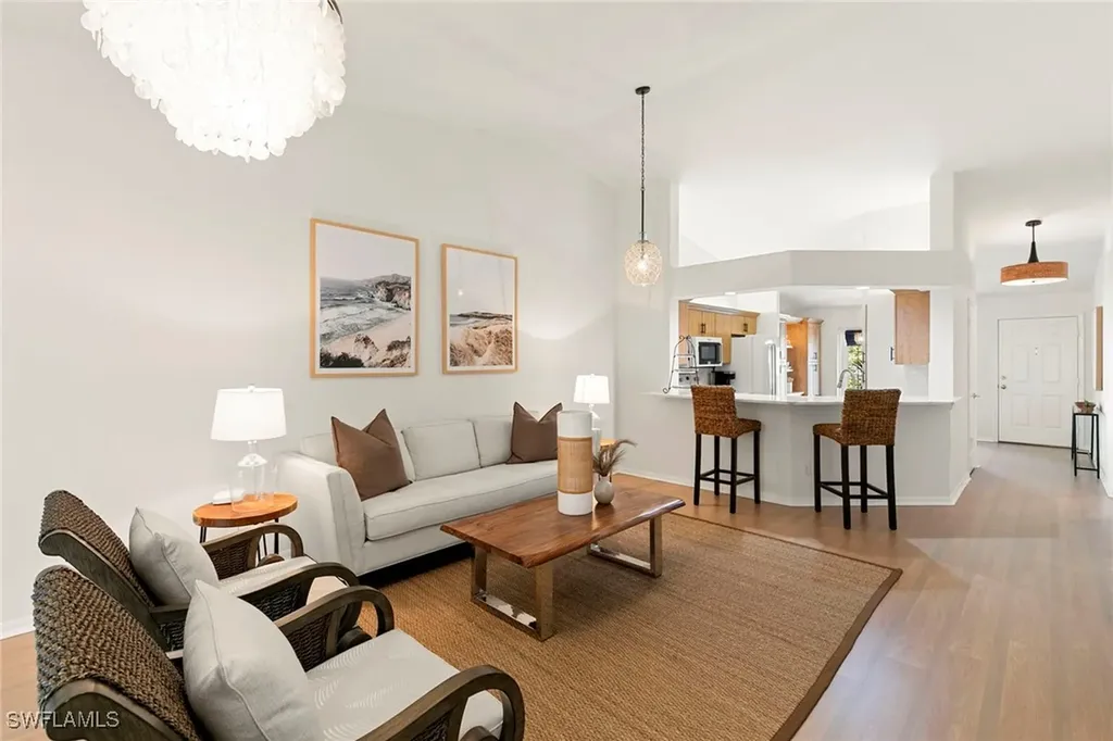 841 Tanbark Drive Naples FL 34108