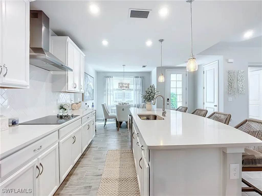 4664 Arboretum Circle Naples FL 34112