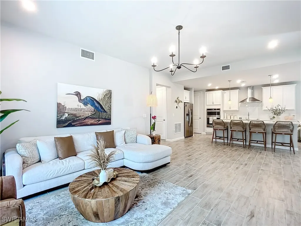 4664 Arboretum Circle Naples FL 34112