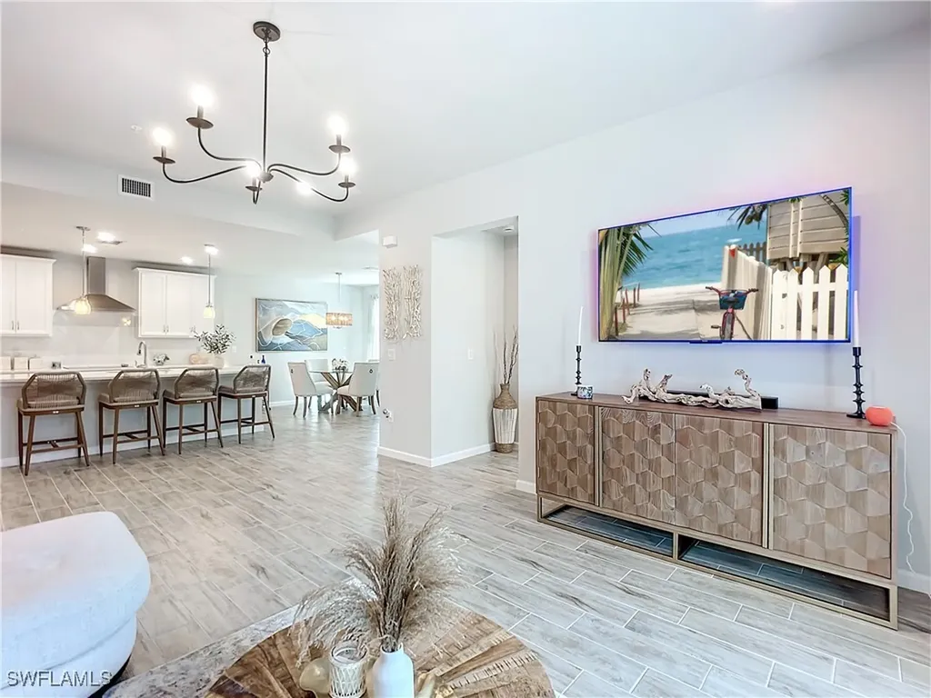 4664 Arboretum Circle Naples FL 34112