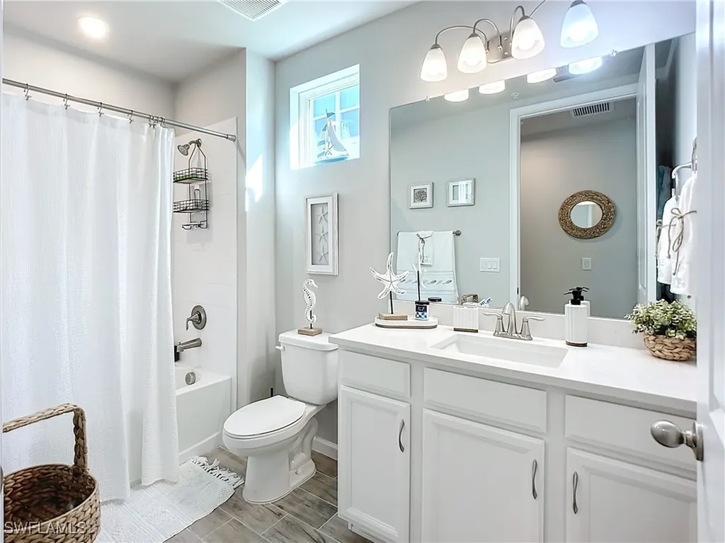 4664 Arboretum Circle Naples FL 34112