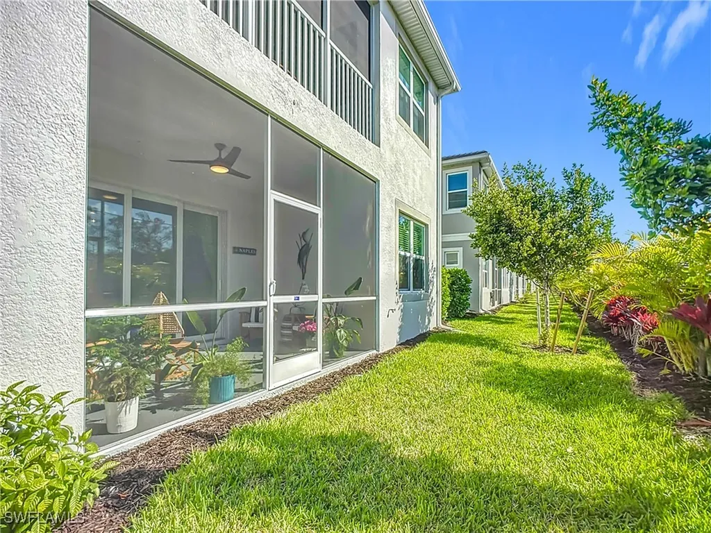 4664 Arboretum Circle Naples FL 34112