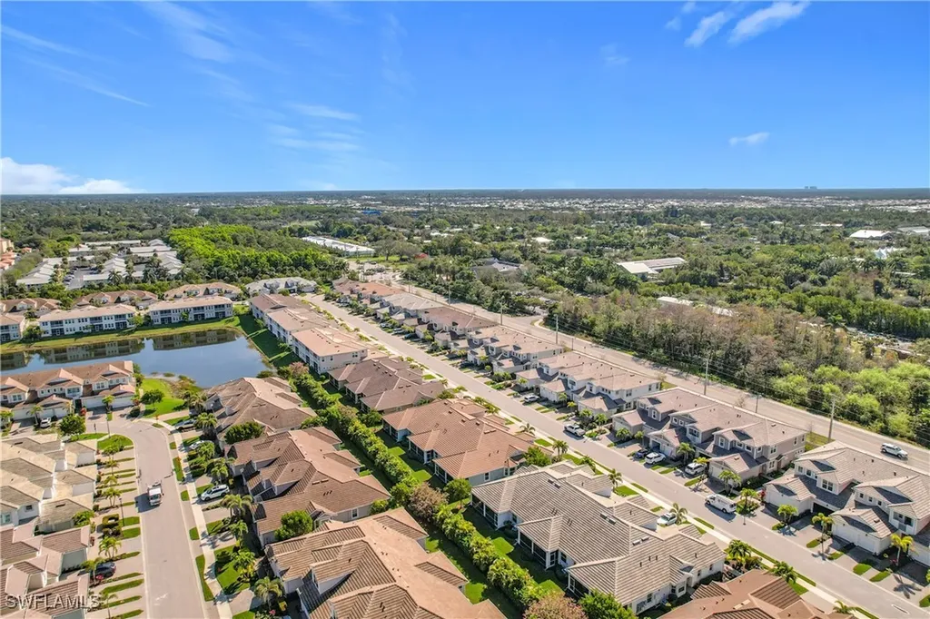 4664 Arboretum Circle Naples FL 34112