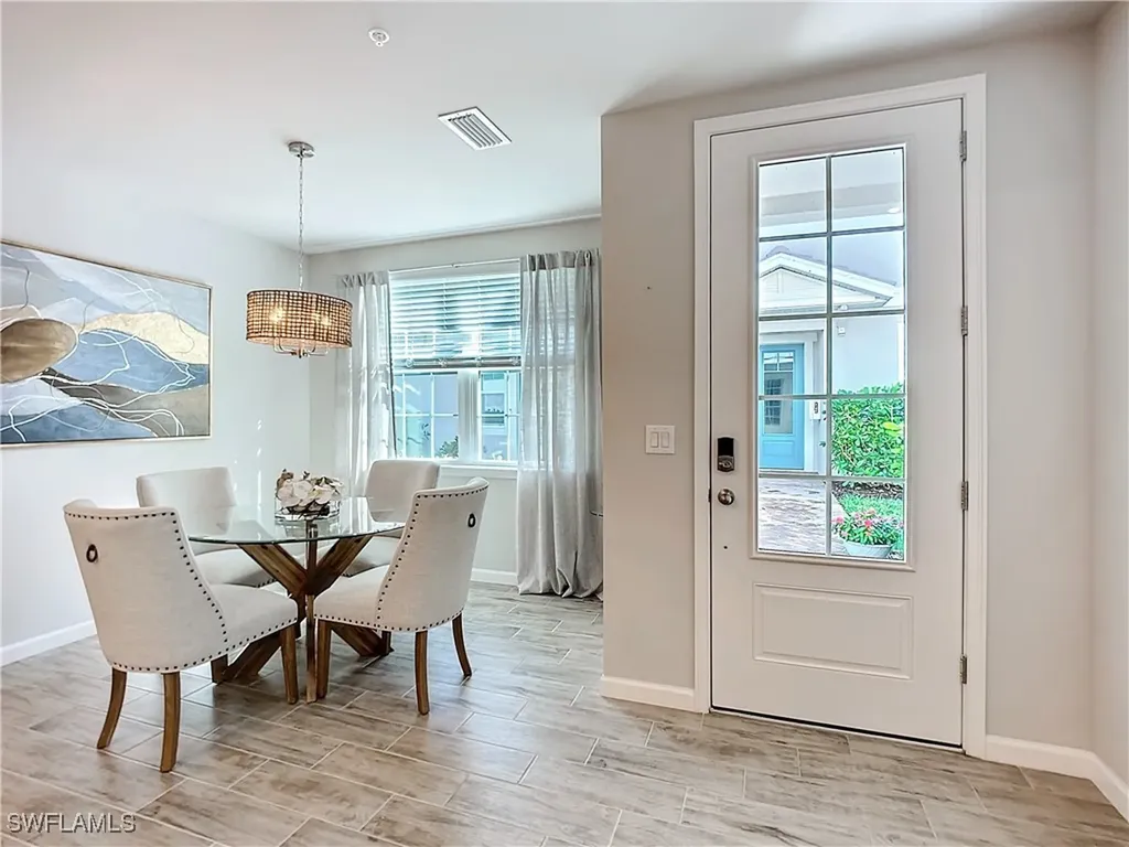 4664 Arboretum Circle Naples FL 34112