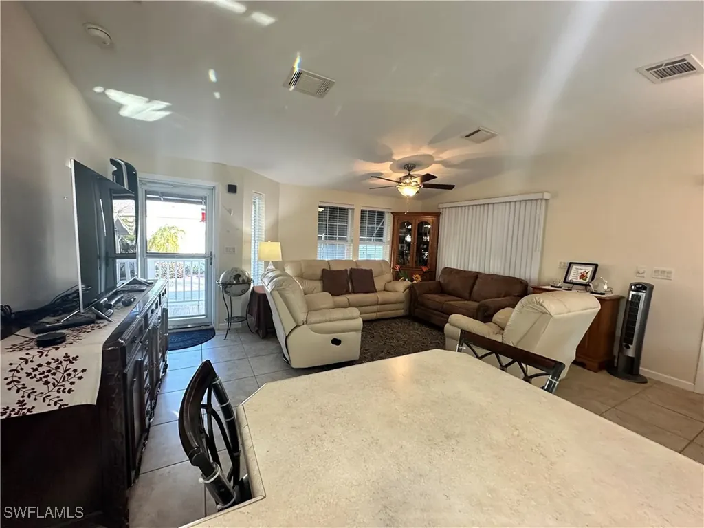 1514 Diamond Lake Circle Naples FL 34114