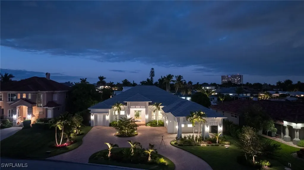 813 Cal Cove Drive Fort Myers FL 33919