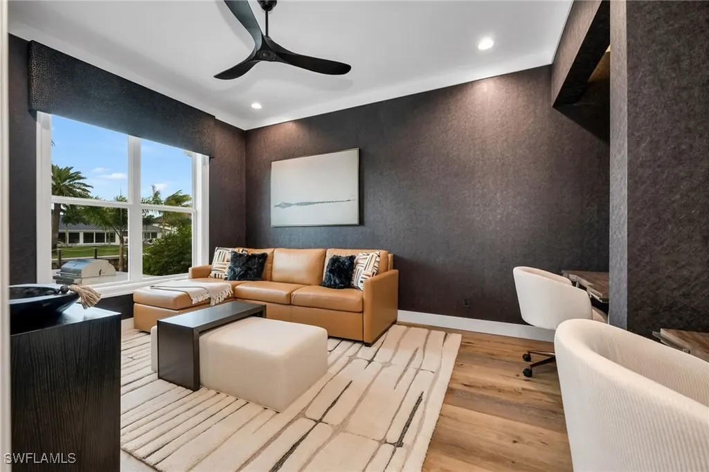 813 Cal Cove Drive Fort Myers FL 33919