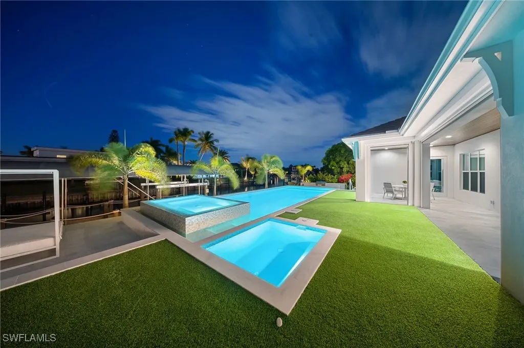 813 Cal Cove Drive Fort Myers FL 33919