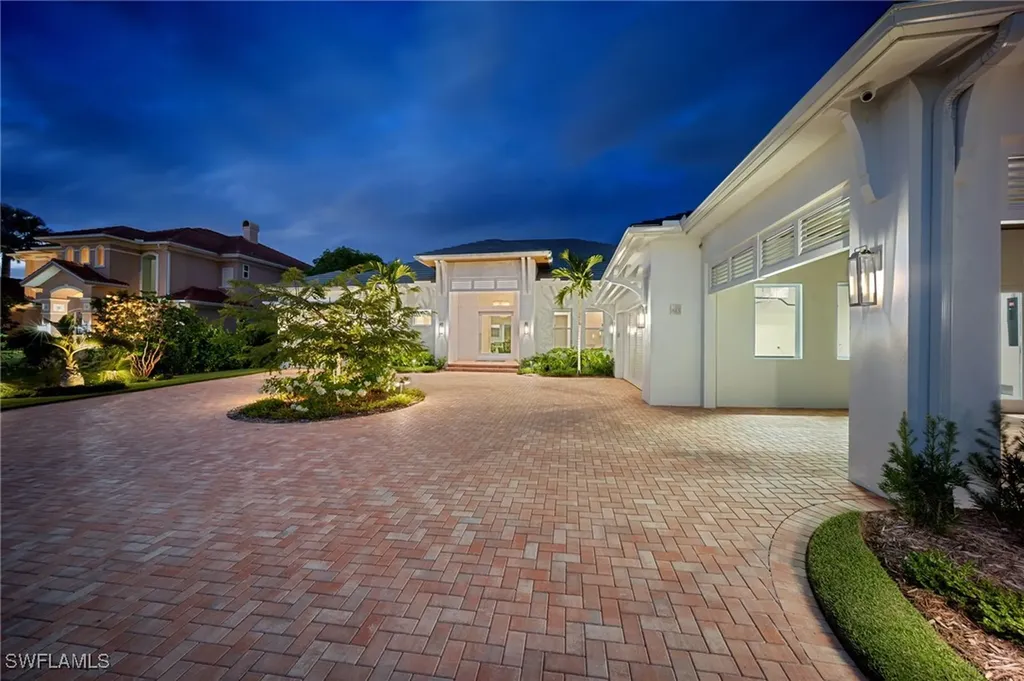 813 Cal Cove Drive Fort Myers FL 33919