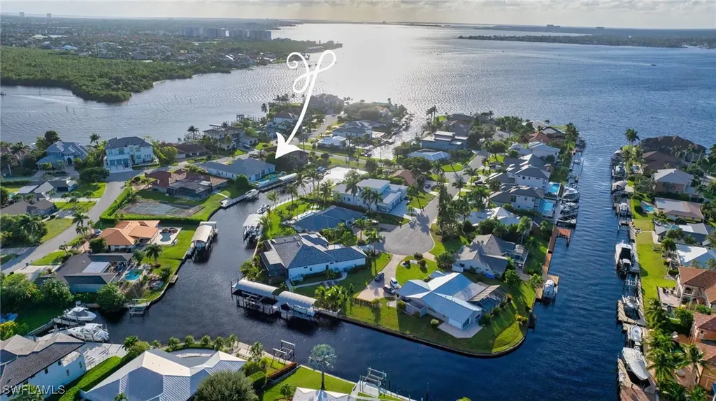 813 Cal Cove Drive Fort Myers FL 33919