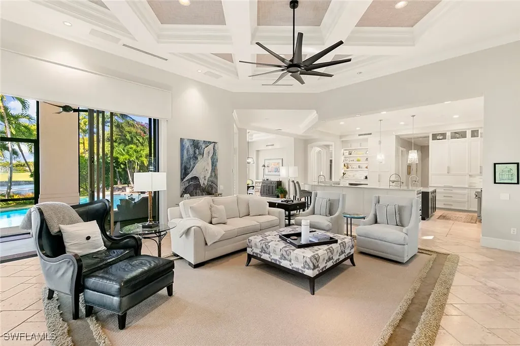 9655 Mashie Court Naples FL 34108