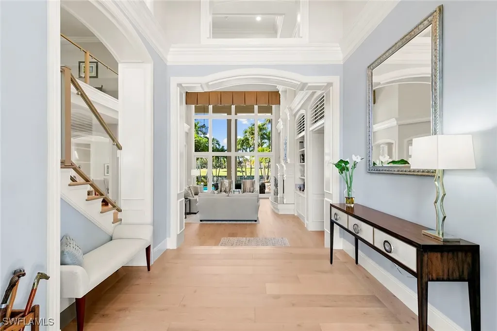 9655 Mashie Court Naples FL 34108