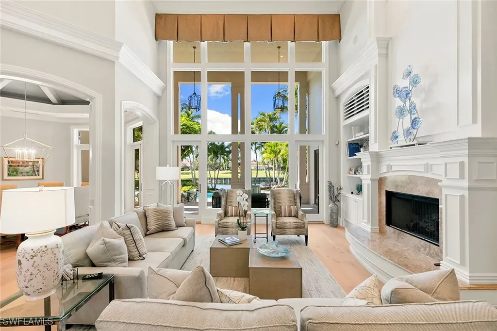 9655 Mashie Court Naples FL 34108