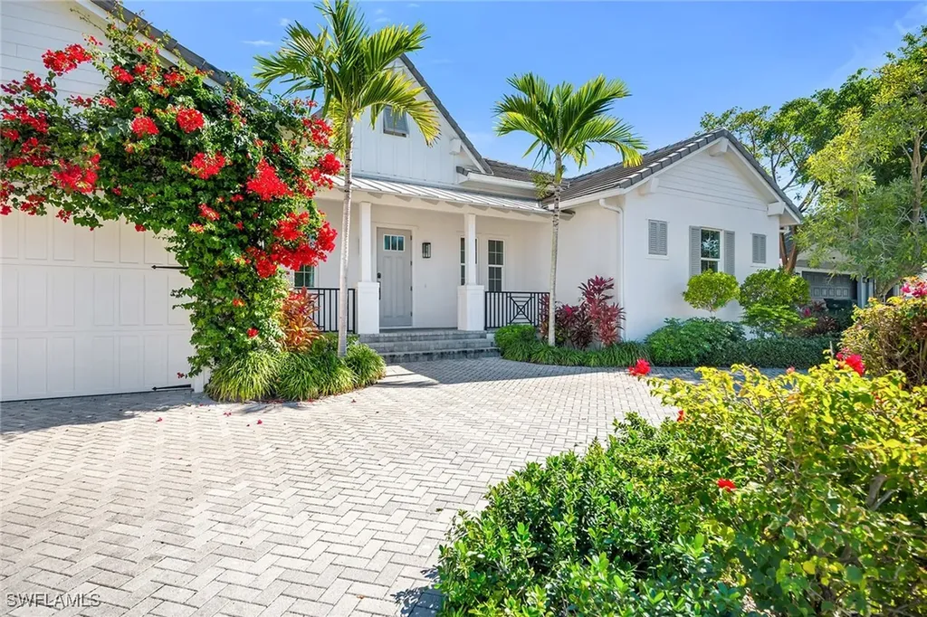 445 S Heathwood Drive Marco Island FL 34145