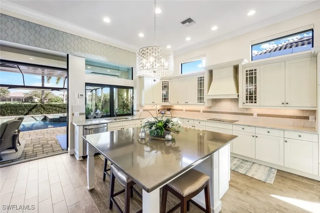11925 Heather Woods Court Naples FL 34120