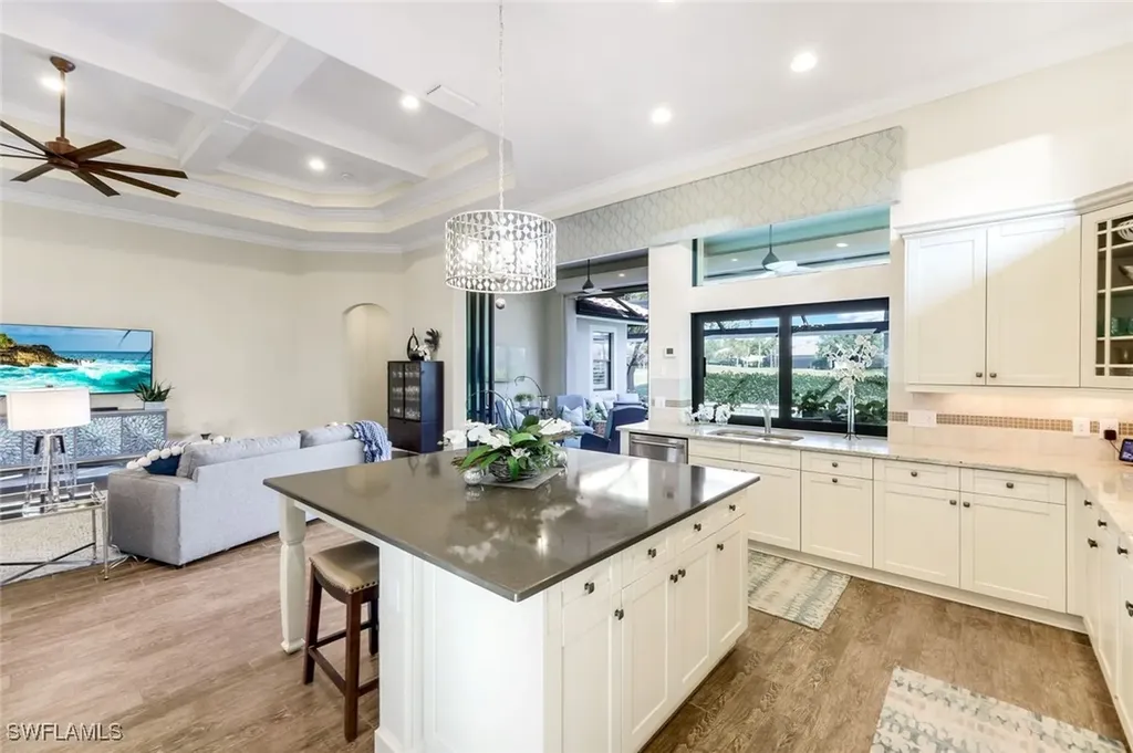 11925 Heather Woods Court Naples FL 34120