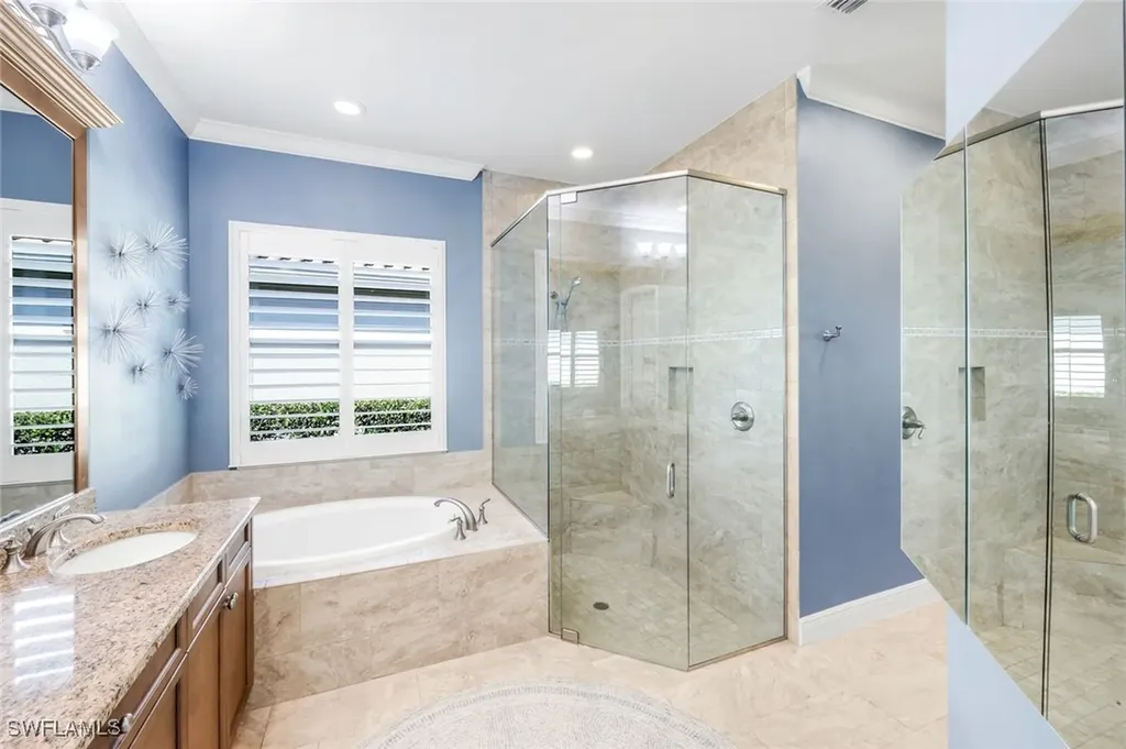 11925 Heather Woods Court Naples FL 34120
