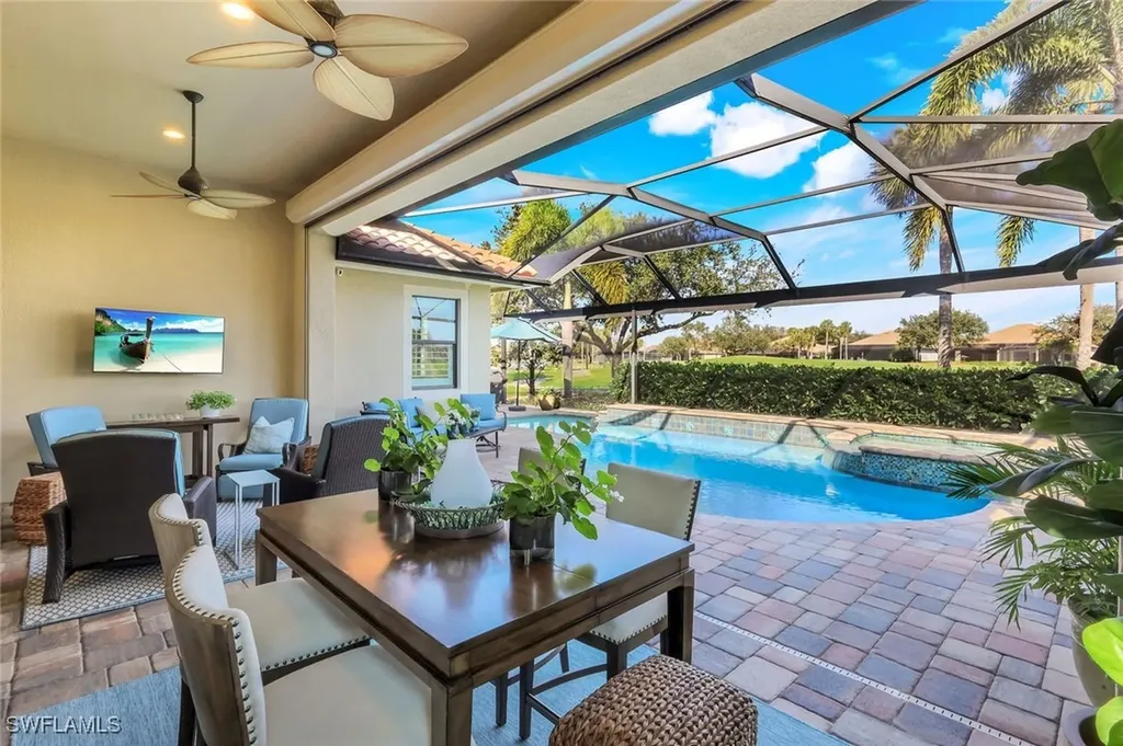 11925 Heather Woods Court Naples FL 34120
