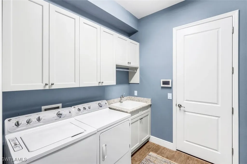 11925 Heather Woods Court Naples FL 34120