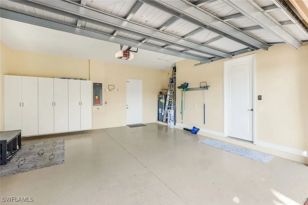 11925 Heather Woods Court Naples FL 34120