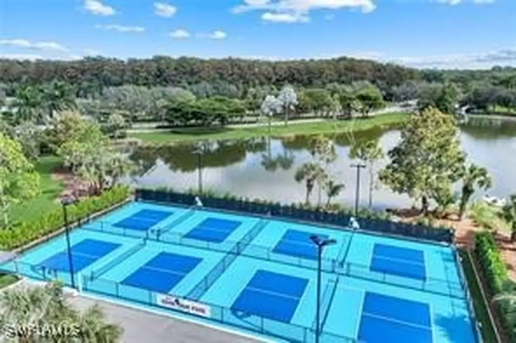 11925 Heather Woods Court Naples FL 34120