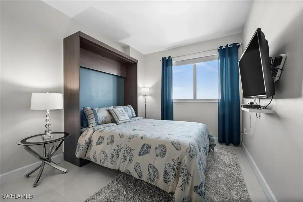 3000 Oasis Grand Boulevard Fort Myers FL 33916