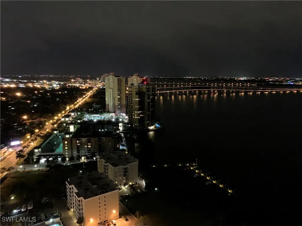 3000 Oasis Grand Boulevard Fort Myers FL 33916