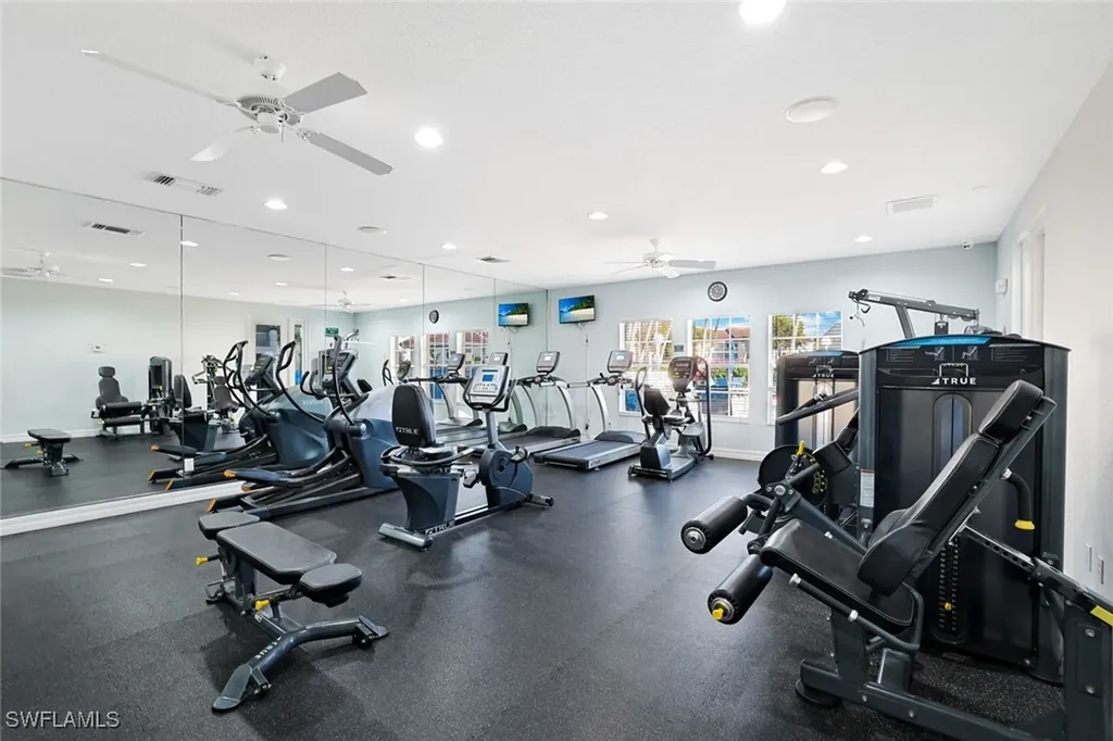 4610 Saint Croix Lane Naples FL 34109