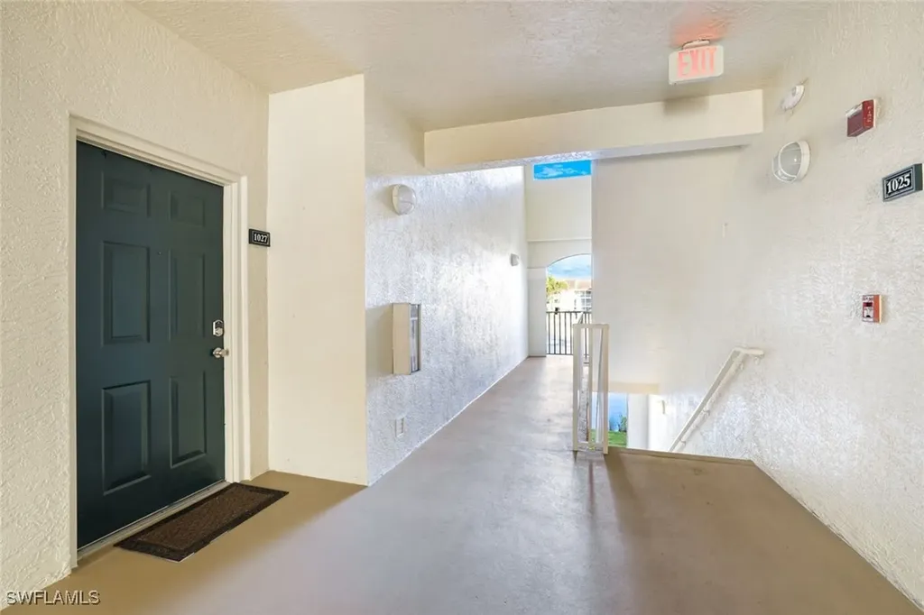 4610 Saint Croix Lane Naples FL 34109