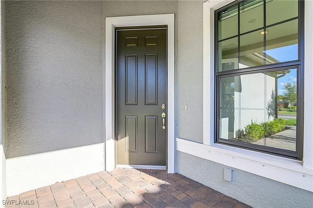 20083 Kingmont Drive Estero FL 33928