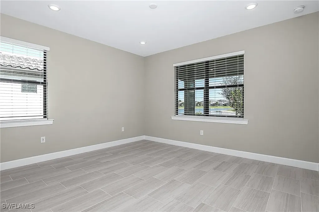 20083 Kingmont Drive Estero FL 33928