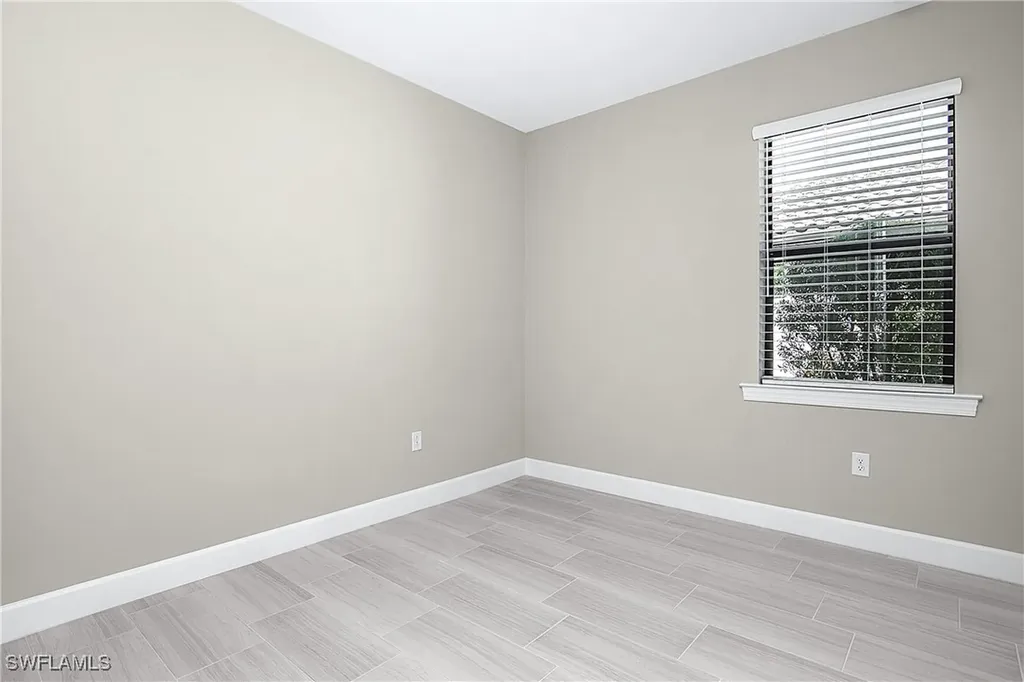 20083 Kingmont Drive Estero FL 33928