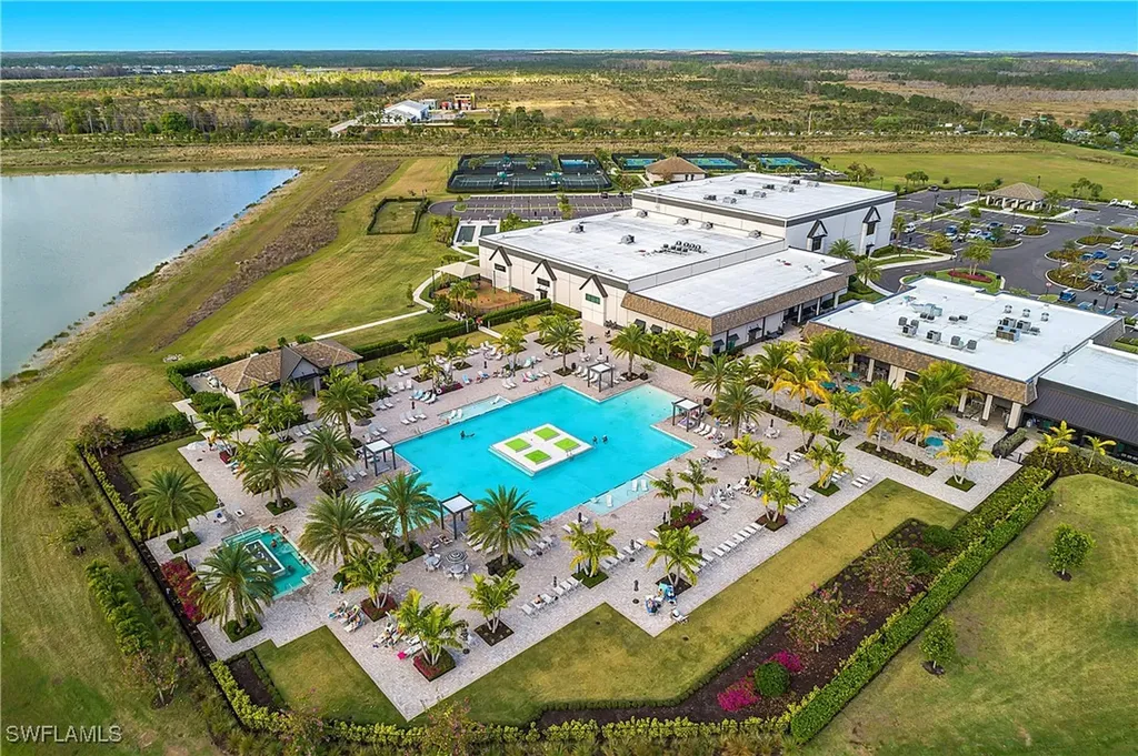 20083 Kingmont Drive Estero FL 33928