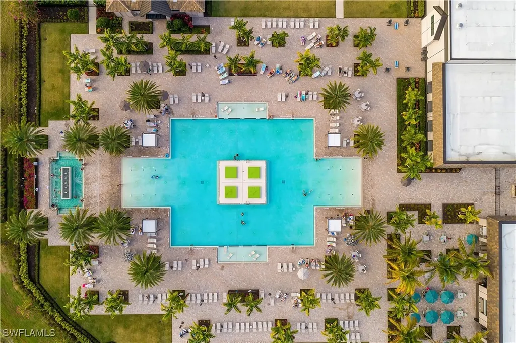 20083 Kingmont Drive Estero FL 33928