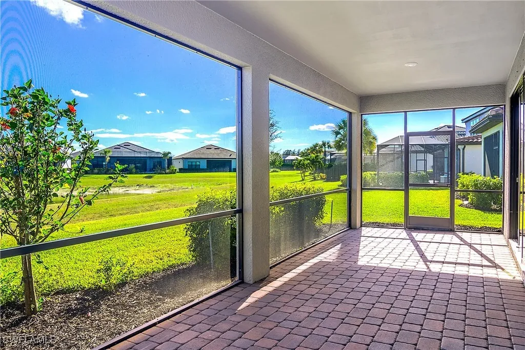 20083 Kingmont Drive Estero FL 33928